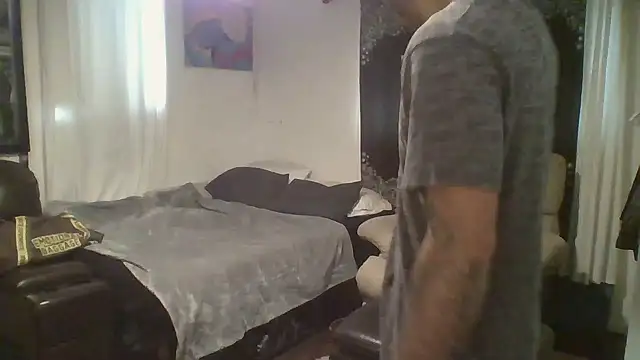 Snapshot of JohnnyDeep187 chatting on December 2024 10:49:02 PM JohnnyDeep187 online show from December 2024 10:49:02 PM