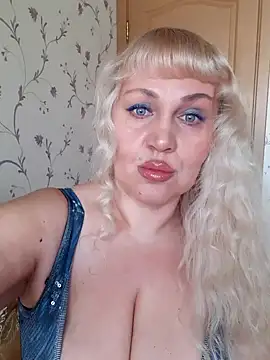 IsabellaBoni online show from March 2026 07:15:01 AM