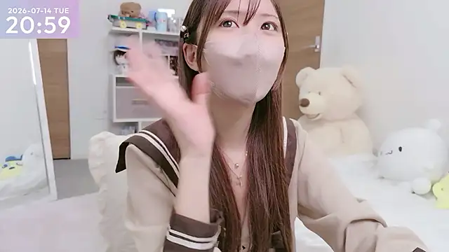 Snapshot of -SHINON- chatting on July 2026 12:00:02 PM -SHINON- online show from July 2026 12:00:02 PM
