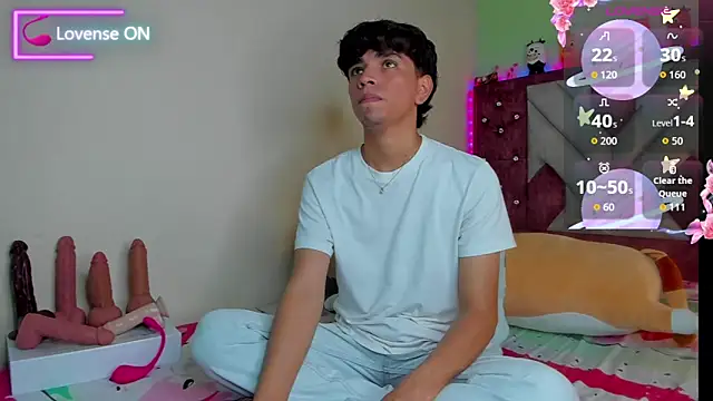 Santy carrington online show from November 2025 09:14:02 PM