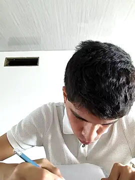 Santy carrington online show from March 2026 03:33:01 PM