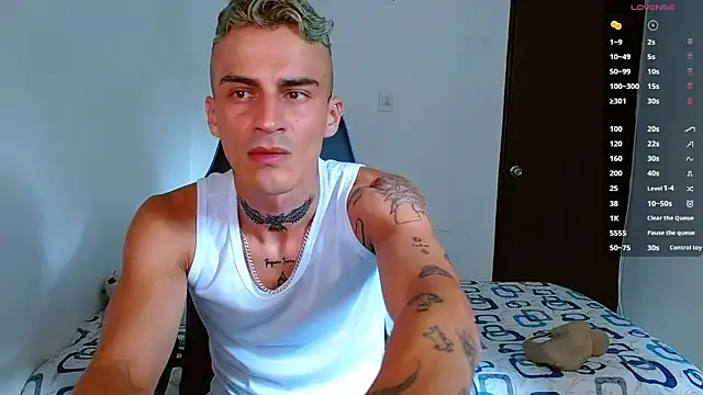 bray hotboy777 online show from November 2025 08:29:01 PM