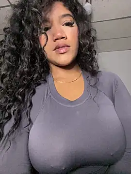 JennamartinyII online show from December 2025 04:34:02 PM