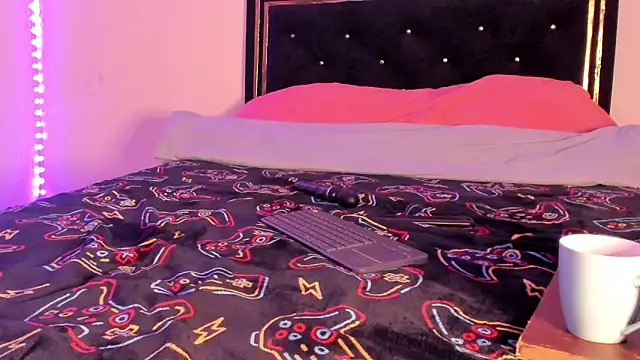 JennamartinyII online show from February 2026 11:47:02 AM