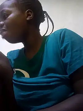 Snapshot of Thicky_kyla chatting on May 2026 09:33:02 PM Thicky kyla online show from May 2026 09:33:02 PM