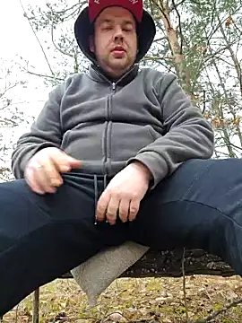 Snapshot of PupW0lfy chatting on January 2025 11:24:01 AM PupW0lfy online show from January 2025 11:24:01 AM