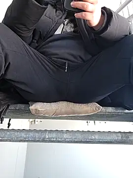 Snapshot of PupW0lfy chatting on February 2025 11:34:02 AM PupW0lfy online show from February 2025 11:34:02 AM