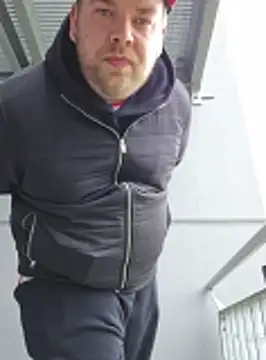 Snapshot of PupW0lfy chatting on October 2025 10:07:01 AM PupW0lfy online show from October 2025 10:07:01 AM