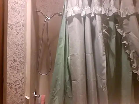 fuckmeharder1995 online show from October 2025 09:42:02 AM