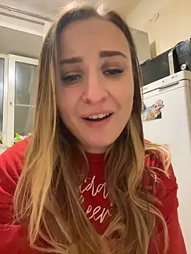 OlgaBuzzz online show from December 2024 01:03:02 PM