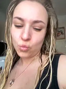 OlgaBuzzz online show from February 2025 03:34:02 AM