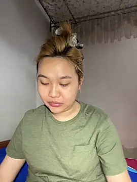 Odette68 online show from May 2026 12:30:01 AM