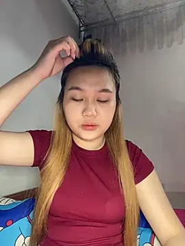 Odette68 online show from June 2026 12:24:02 AM