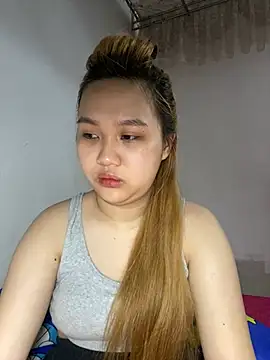 Odette68 online show from June 2026 12:58:01 AM