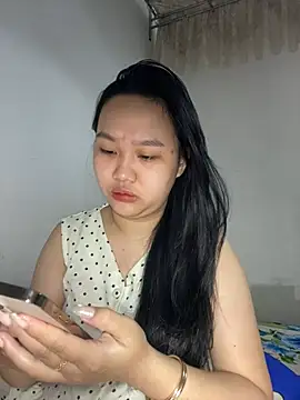 Odette68 online show from June 2026 11:44:01 PM