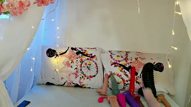 Ivanna Bruner online show from February 2025 10:10:01 PM