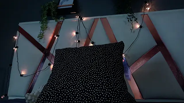 AbbyWathson online show from February 2026 11:50:02 AM