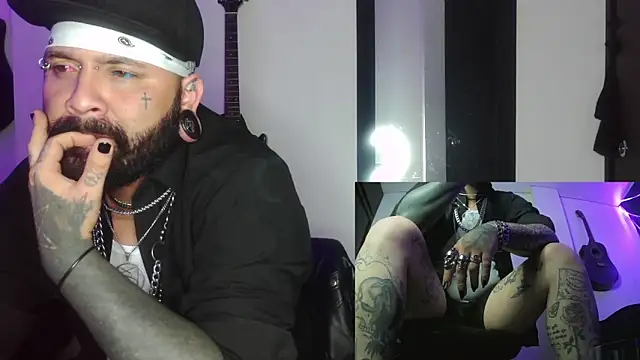 darkclothes online show from December 2024 10:39:01 AM