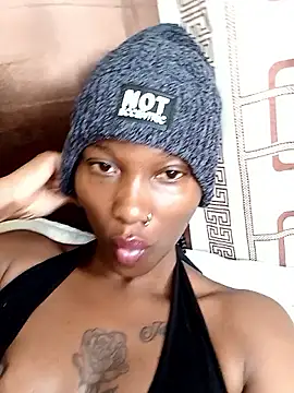 Pinky shyee online show from March 2025 02:48:02 AM