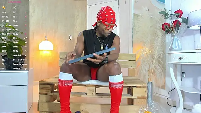 Snapshot of RicoBrown777_ chatting on February 2026 03:47:01 AM RicoBrown777 online show from February 2026 03:47:01 AM