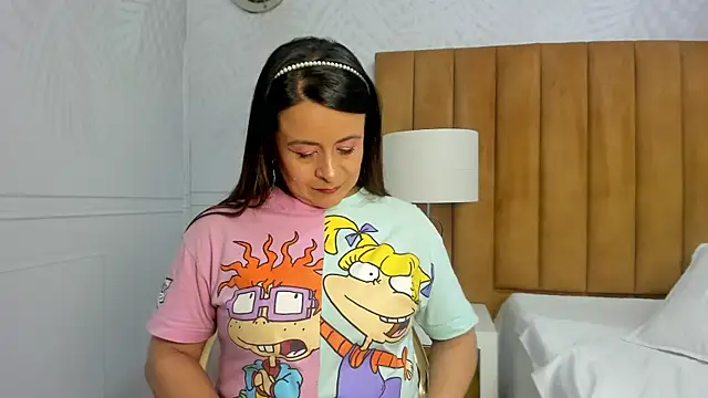 Snapshot of Daphne81_ chatting on March 2025 08:26:01 AM Daphne81  online show from March 2025 08:26:01 AM