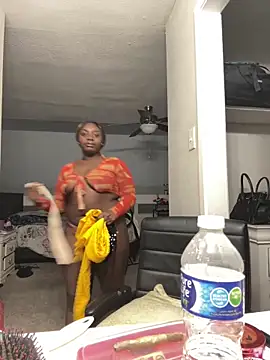 Snapshot of LillShayy chatting on February 2025 08:40:01 PM LillShayy online show from February 2025 08:40:01 PM