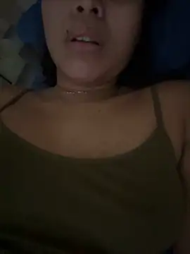 Snapshot of Avint-Perfeita chatting on March 2025 09:21:01 PM Avint-Perfeita online show from March 2025 09:21:01 PM