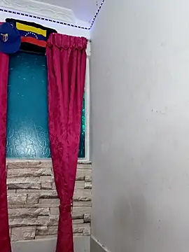 Michelle Brito1 online show from March 2026 01:50:01 PM