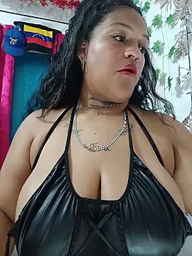 Snapshot of Michelle_Brito1 chatting on May 2026 12:40:02 AM Michelle Brito1 online show from May 2026 12:40:02 AM