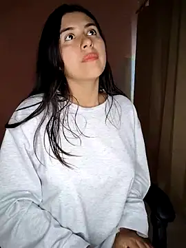  maiahairy  online show from December 2025 10:03:01 PM