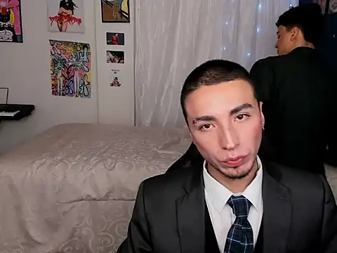Snapshot of sweet_boys_xx chatting on February 2025 05:00:01 AM sweet boys xx online show from February 2025 05:00:01 AM