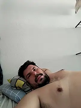 Snapshot of bumbumtatuado chatting on March 2026 05:28:01 PM bumbumtatuado online show from March 2026 05:28:01 PM