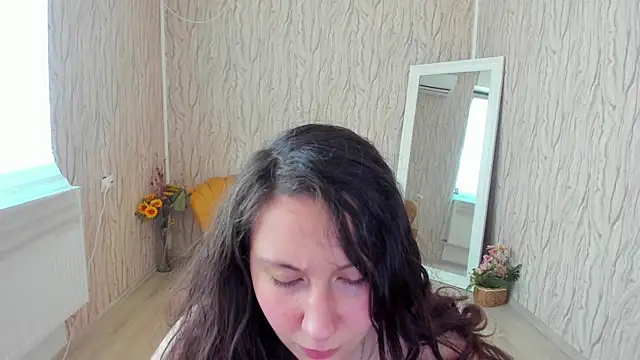 Snapshot of AishaRouhi chatting on January 2025 10:59:01 AM AishaRouhi online show from January 2025 10:59:01 AM