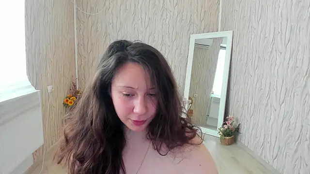 Snapshot of AishaRouhi chatting on February 2025 08:27:02 AM AishaRouhi online show from February 2025 08:27:02 AM