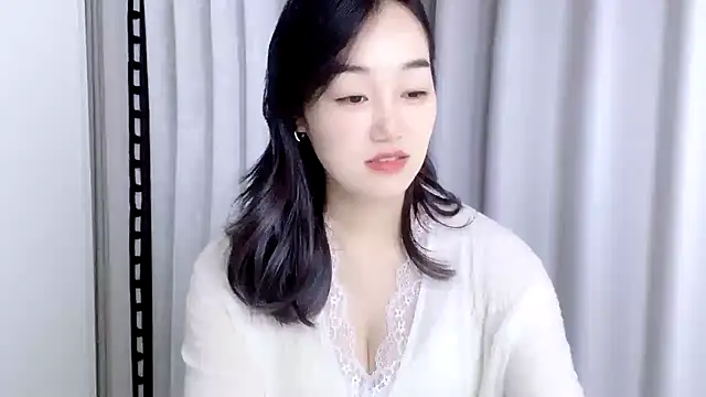 cloud8822 online show from November 2025 10:58:01 AM