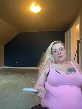 Lalalynn online show from April 2026 12:52:02 AM