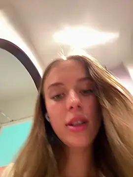 enjoy my beauty online show from March 2025 04:47:02 AM