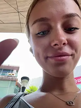 enjoy my beauty online show from March 2025 04:21:02 AM