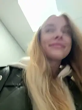 enjoy my beauty online show from October 2025 07:08:02 AM