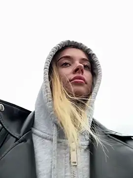 enjoy my beauty online show from October 2025 07:08:01 AM