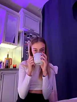 enjoy my beauty online show from November 2025 06:28:01 AM