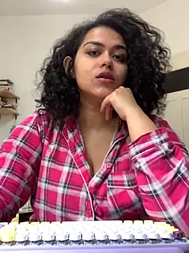 Snapshot of Curvydesifromgermany chatting on September 2025 10:39:01 AM Curvydesifromgermany online show from September 2025 10:39:01 AM