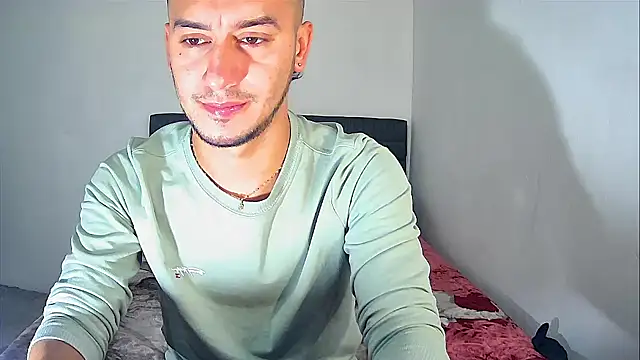 Kevin Torres online show from November 2025 04:13:01 AM