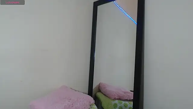 Lukas strong online show from November 2025 02:05:01 PM