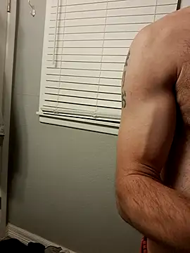 Snapshot of bigdickdaddy2184 chatting on February 2025 05:47:01 AM bigdickdaddy2184 online show from February 2025 05:47:01 AM