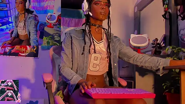 Snapshot of Effy_Marinn chatting on September 2025 10:28:02 AM Effy Marinn online show from September 2025 10:28:02 AM