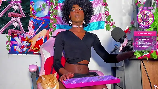 Snapshot of Effy_Marinn chatting on October 2025 03:42:02 AM Effy Marinn online show from October 2025 03:42:02 AM