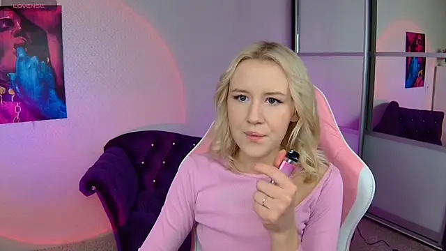 Selenatrend online show from February 2025 06:26:02 AM