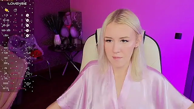 Selenatrend online show from November 2025 12:28:01 PM