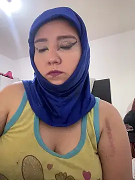 Snapshot of hannahayat chatting on June 2026 03:36:02 PM hannahayat online show from June 2026 03:36:02 PM